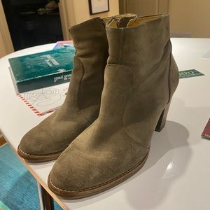 Gray, heeled, Paul Green booties